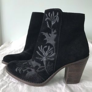 Embroidered Soft Leather Ankle Boots